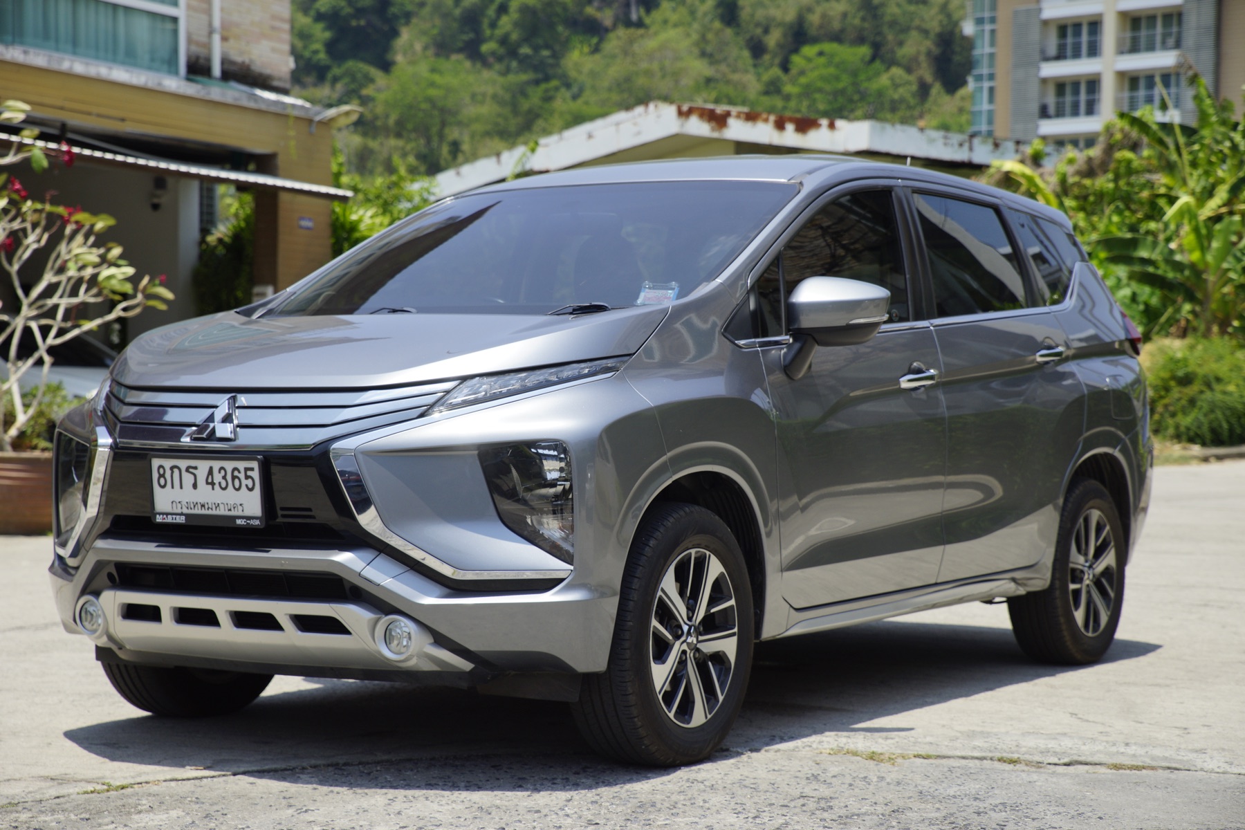 Mitsubishi X-Pander